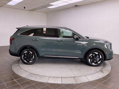 2025 Kia Sorento Hybrid EX
