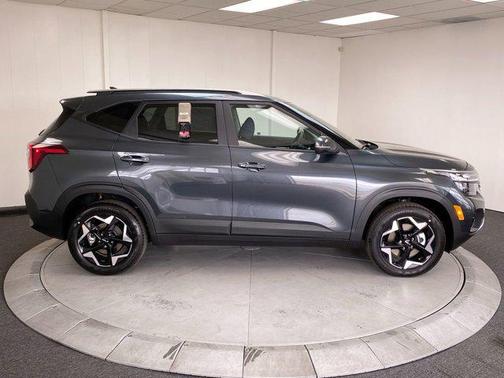 2025 Kia Seltos S