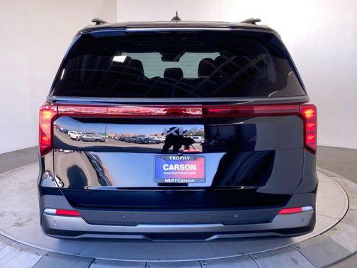 Aurora Black Pearl 2026 Kia Carnival SX