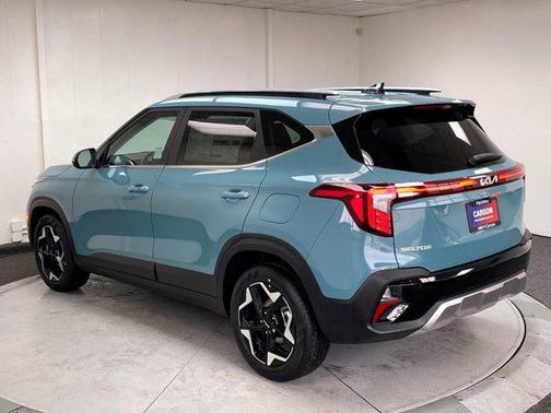 Pluton Blue 2026 Kia Seltos EX