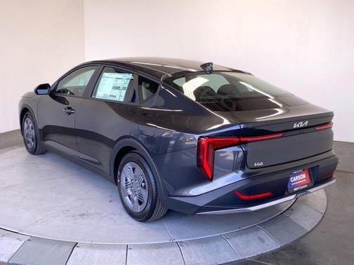 INTERGREY 2026 Kia K4 LX