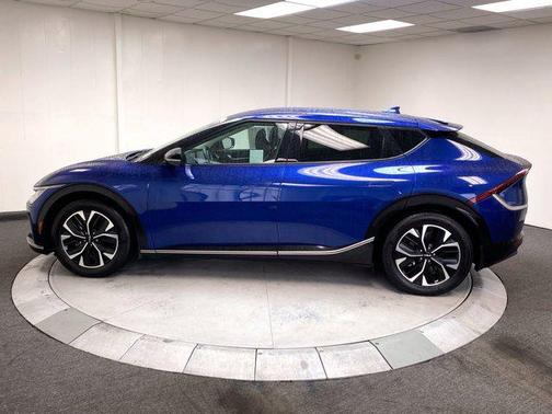2023 Kia EV6 Wind