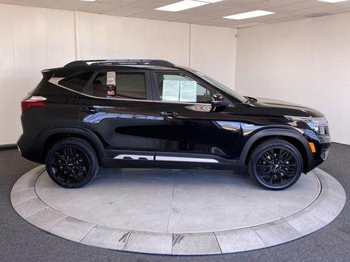 2022 Kia Seltos Nightfall Edition