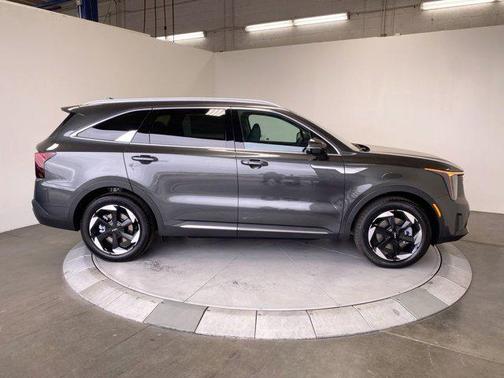 INTERGREY 2026 Kia Sorento Hybrid EX