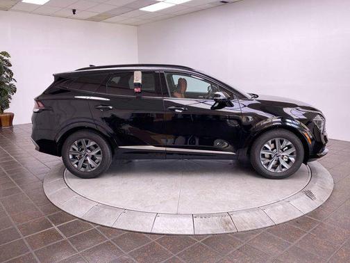 2025 Kia Sportage SX