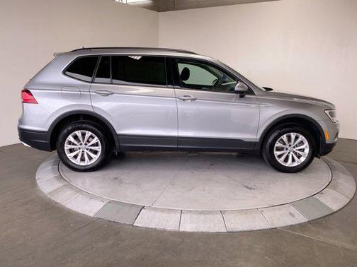 Platinum Gray Metallic 2020 Volkswagen Tiguan 2.0T S