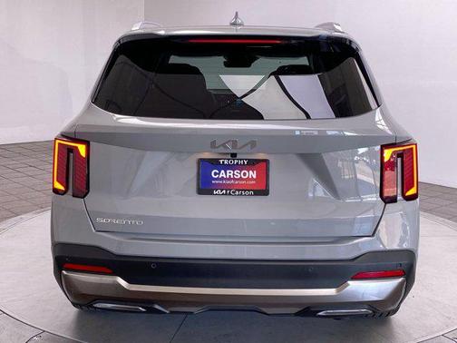 2025 Kia Sorento SX