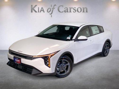 Snow White Pearl 2026 Kia K4 LXS