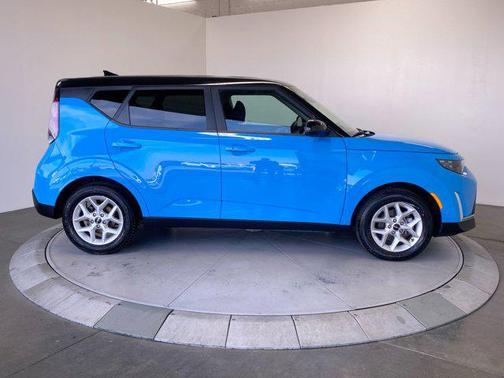 2023 Kia Soul S