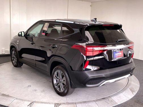 2023 Kia Seltos LX