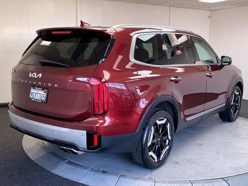2023 Kia Telluride S