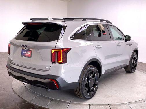 2025 Kia Sorento SX