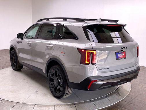 2025 Kia Sorento SX