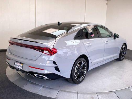 2024 Kia K5 GT-Line