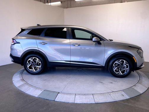 Steel Gray 2025 Kia Sportage LX