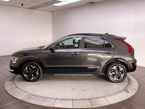 2025 Kia Niro EV Wave