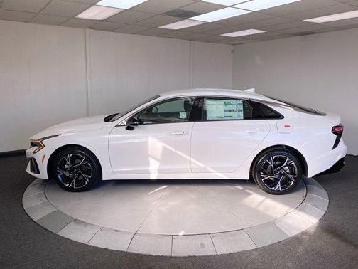 2026 Kia K5 GT-Line FWD