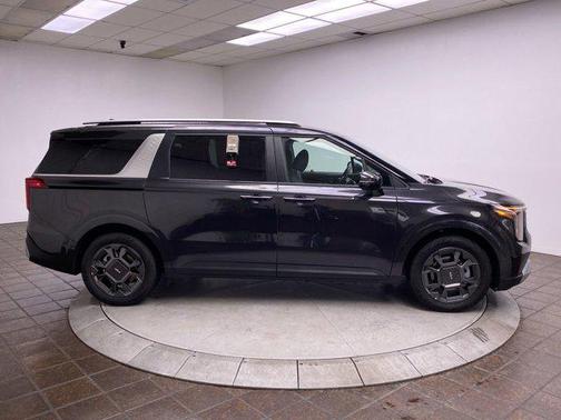 2025 Kia Carnival Hybrid EX
