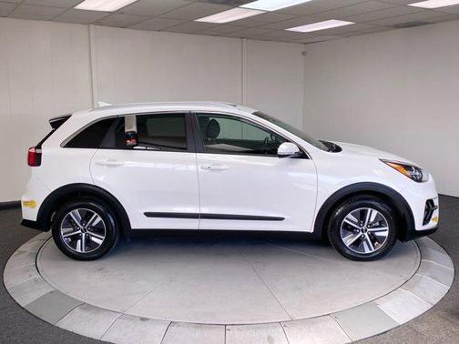 2022 Kia Niro Plug-In Hybrid EX Premium