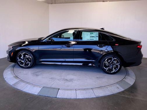 AUROABLCK 2026 Kia K5 GT-Line FWD