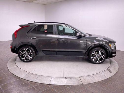 2025 Kia Niro Touring