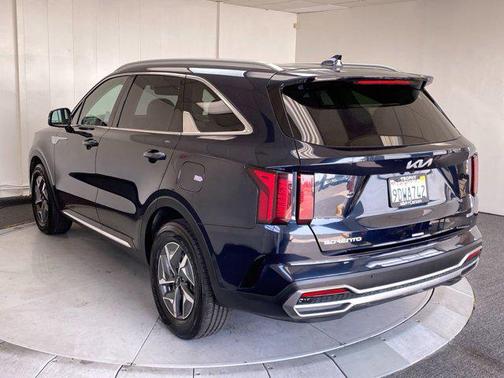 2023 Kia Sorento Hybrid EX