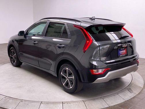 2025 Kia Niro LX