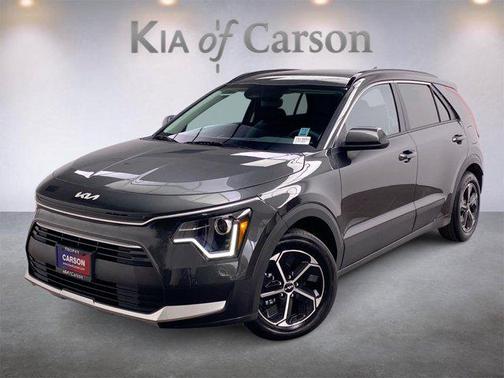 2025 Kia Niro LX