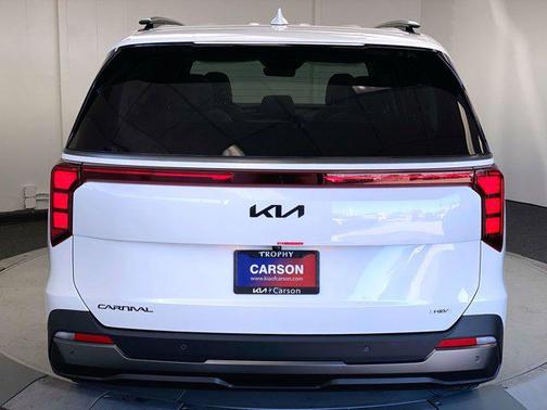 2026 Kia Carnival Hybrid SX