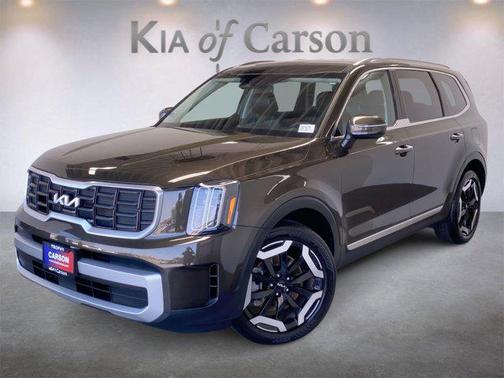 Dark Moss 2023 Kia Telluride S