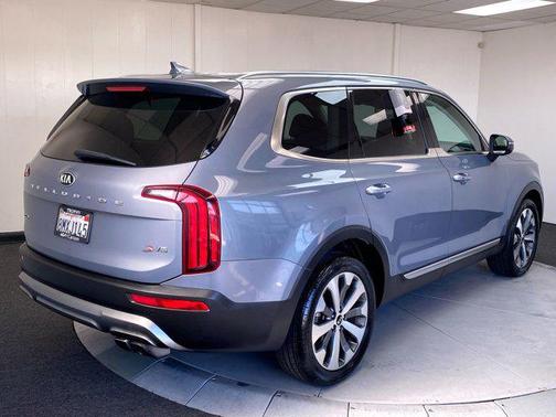 2020 Kia Telluride S