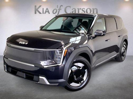 2026 Kia EV9 Light Long Range