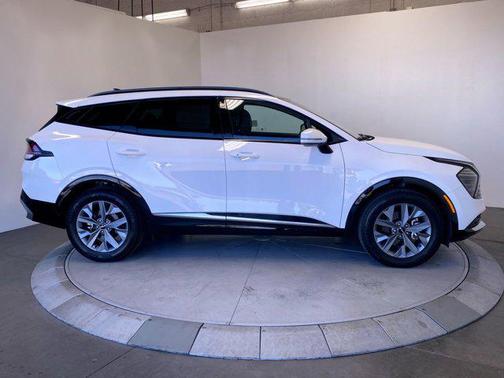 2025 Kia Sportage SX