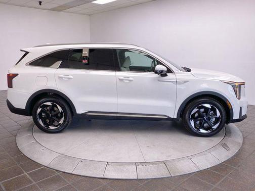 2025 Kia Sorento Plug-In Hybrid SX Prestige