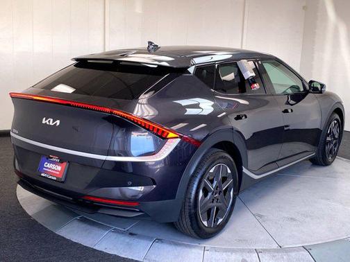 2025 Kia EV6 Light Long Range