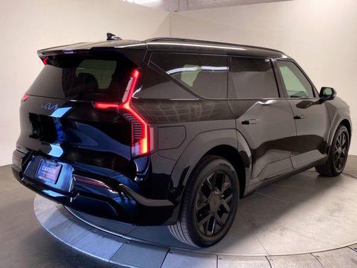 Ebony Black 2026 Kia EV9 Land