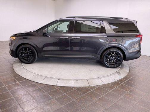 2025 Kia Carnival Hybrid SX