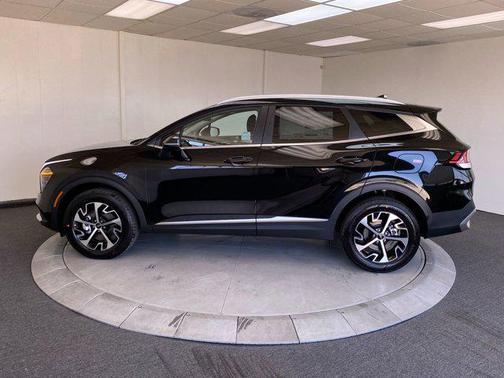 2025 Kia Sportage Hybrid EX