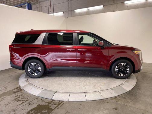 2026 Kia Carnival Hybrid LXS