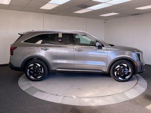 2026 Kia Sorento Plug-In Hybrid EX