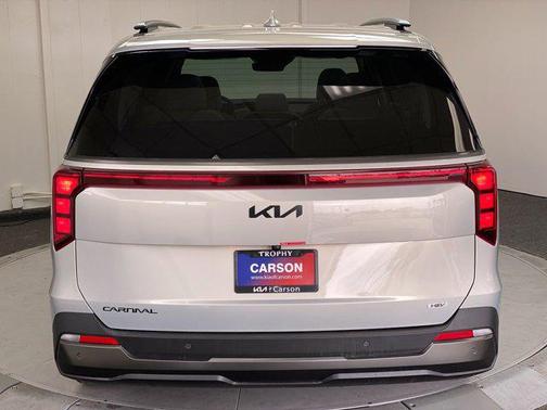 2025 Kia Carnival Hybrid SX