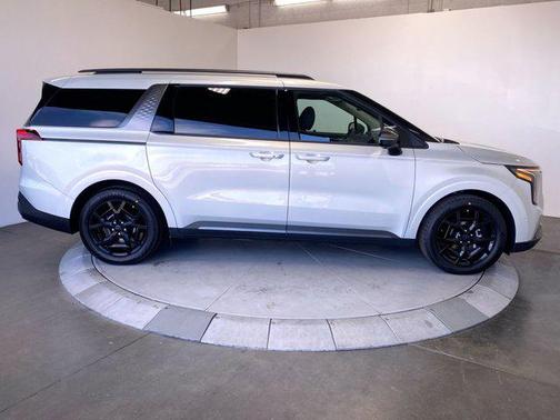 Ivory Silver 2026 Kia Carnival SX Prestige