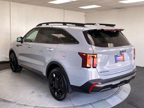2025 Kia Sorento SX