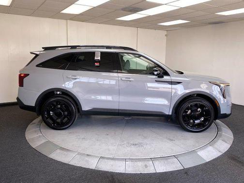 2025 Kia Sorento SX