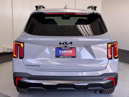 2025 Kia Sorento SX