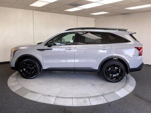 2025 Kia Sorento SX