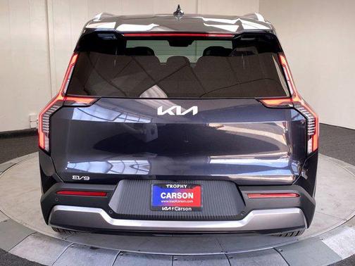 2026 Kia EV9 Wind