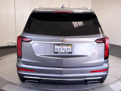2021 Cadillac XT6 Luxury FWD