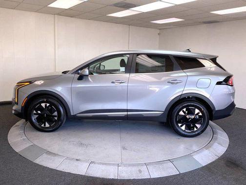 2026 Kia Sportage Hybrid LX