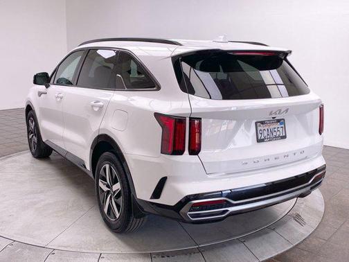 2022 Kia Sorento S